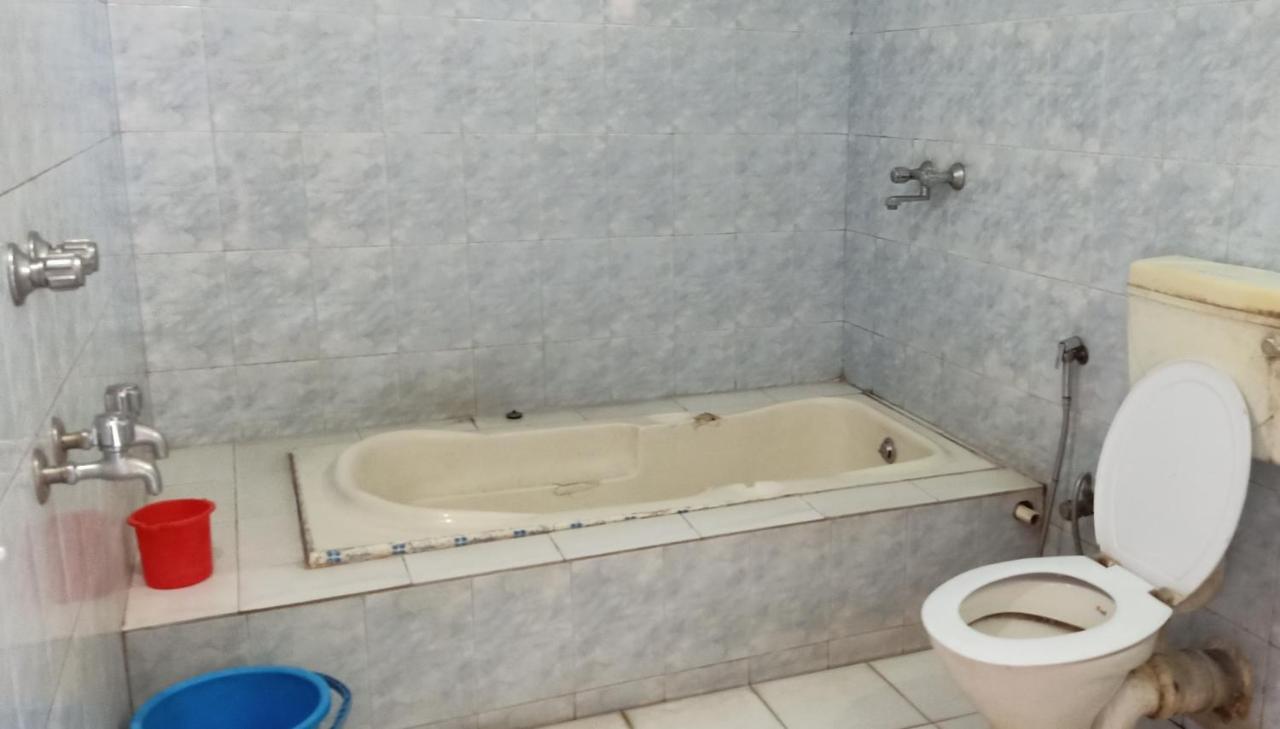 Lg Towers Hotel Guwahati Eksteriør billede