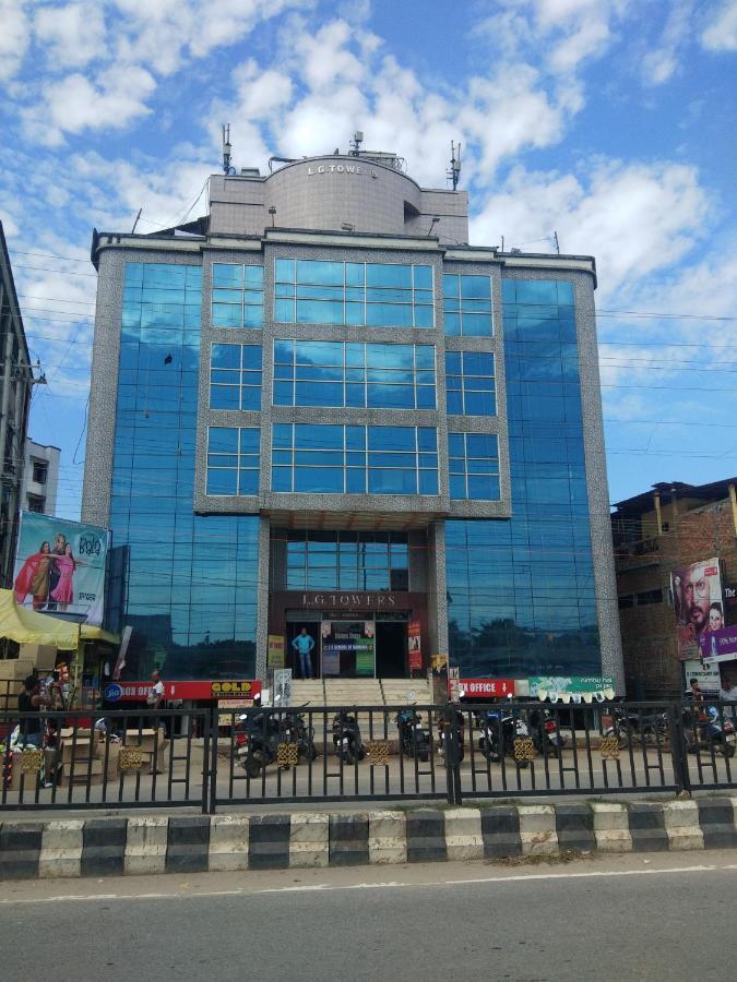 Lg Towers Hotel Guwahati Eksteriør billede