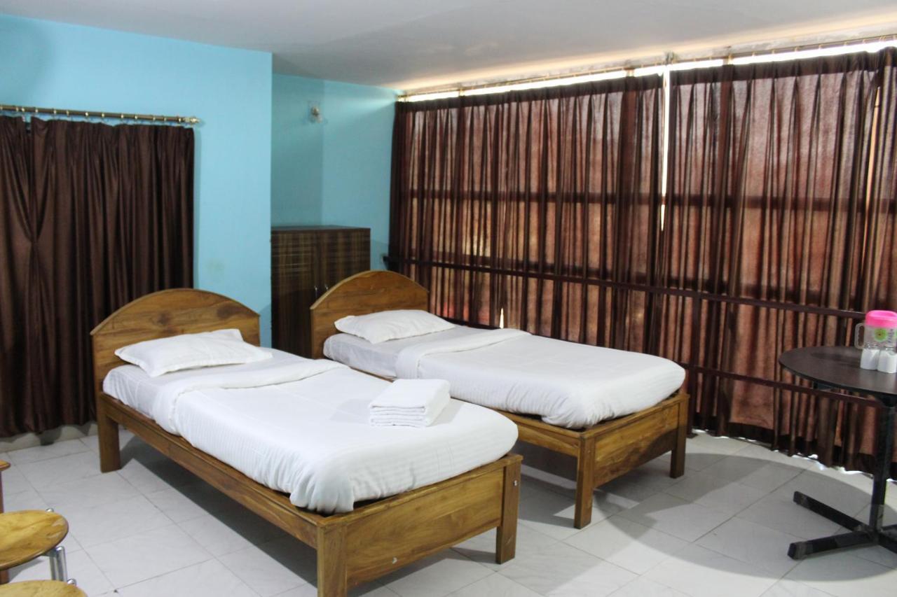 Lg Towers Hotel Guwahati Eksteriør billede