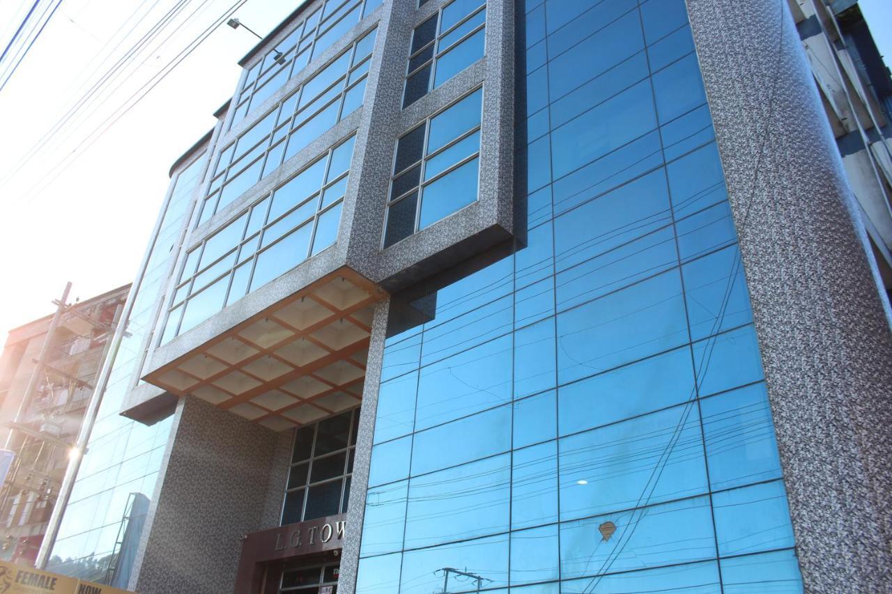Lg Towers Hotel Guwahati Eksteriør billede